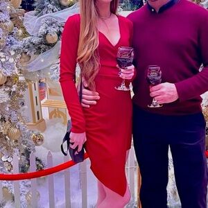 Elegant Red Long-Sleeve Dress